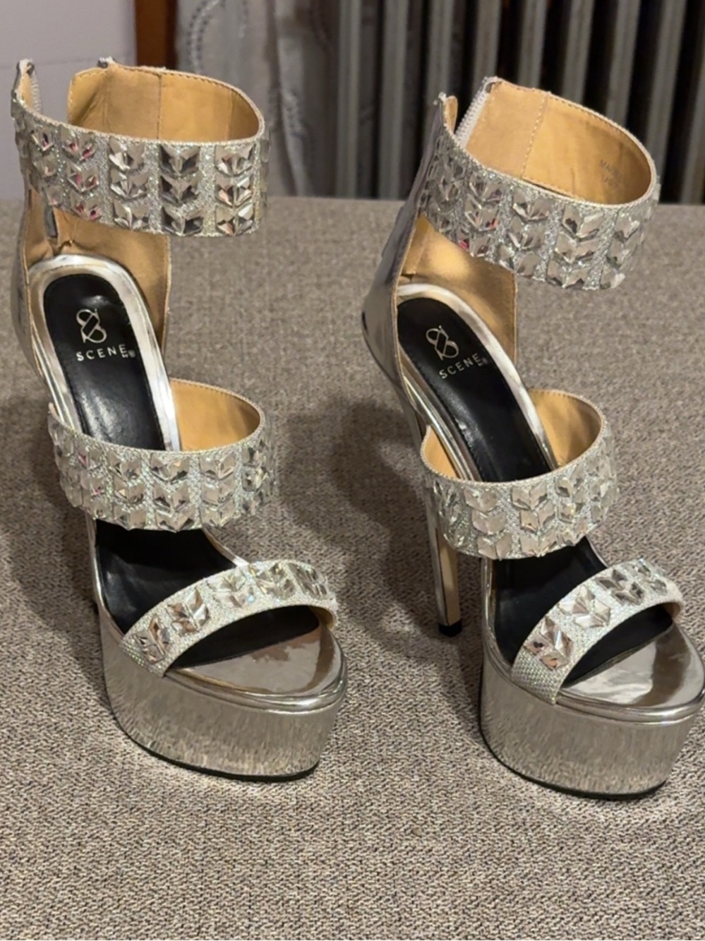 Scene Weaver Silver Metallic Crystal-Embellished Platform Sandals